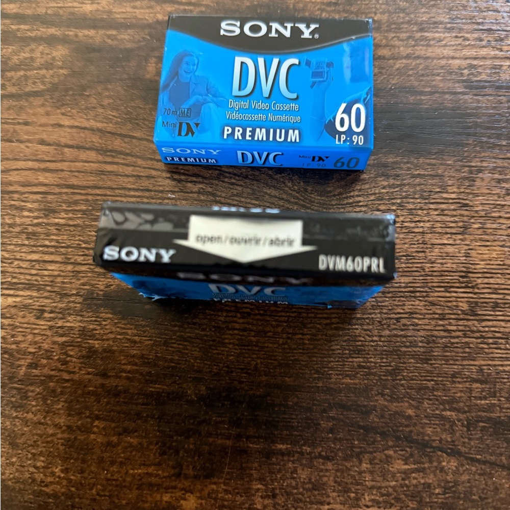 3 Sony DVC Premium Blue and Black Video Cassettes - Picture 4 of 7